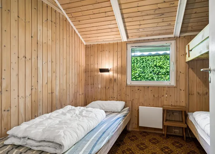 Maini - 350m From The Sea By Interhome Feriehus *