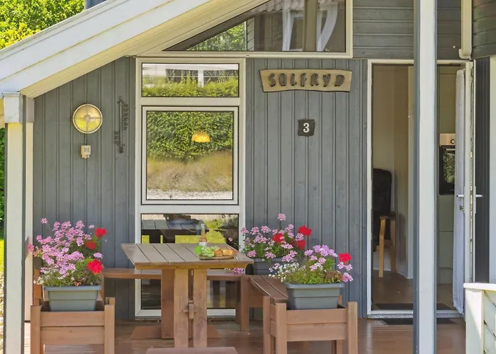 Maini - 350m From The Sea By Interhome