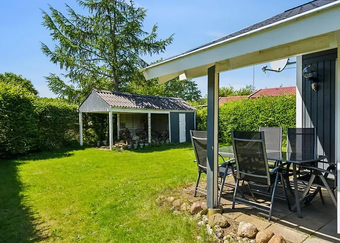 Maini - 350m From The Sea By Interhome *